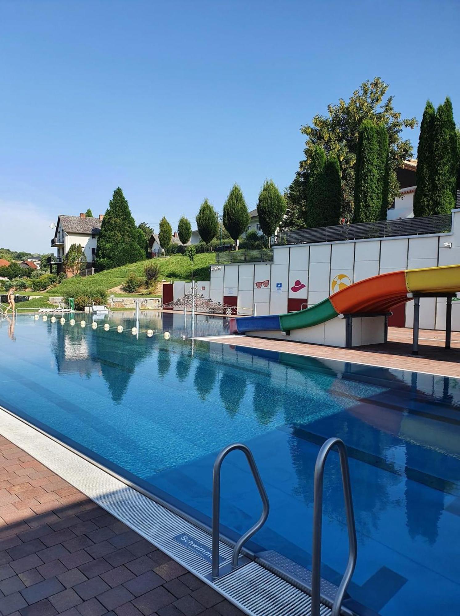 Pension Kinzl Mit E-Ladestation Offenhausen Экстерьер фото