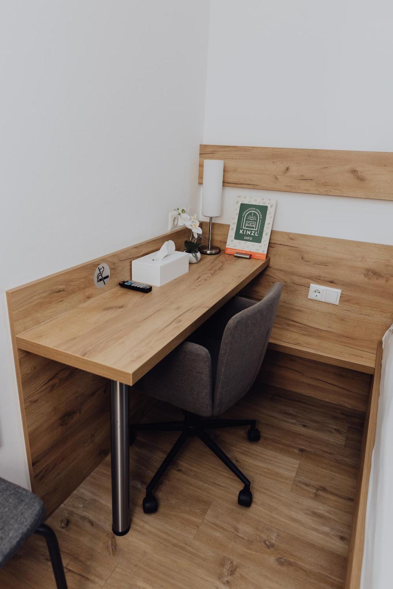 Pension Kinzl Mit E-Ladestation Offenhausen Экстерьер фото